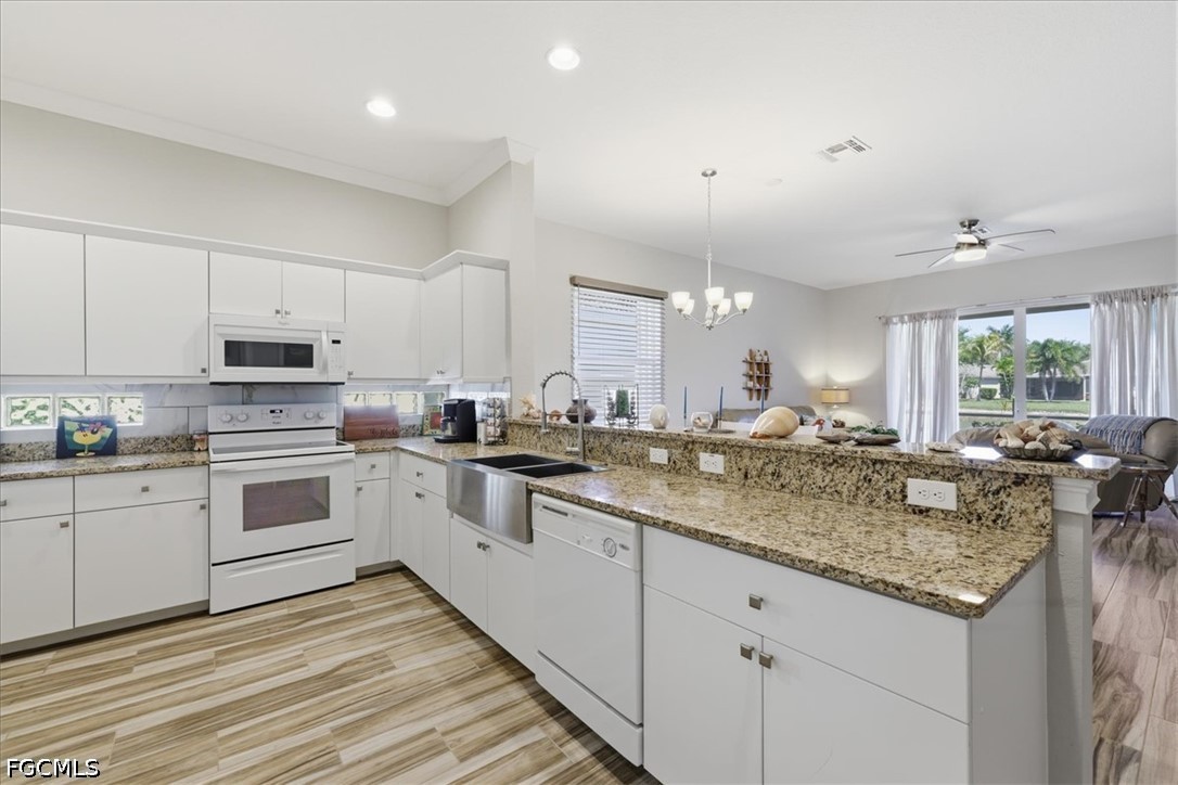 3 Bed Waterfront Home for Sale in Coral Lakes, photo 12
