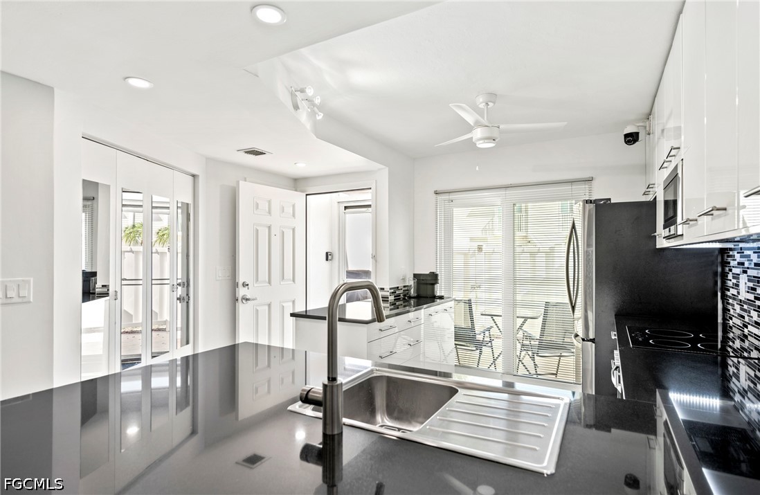 2 Bed Waterfront Home for Sale in Boardwalk Caper, FL — photo 12