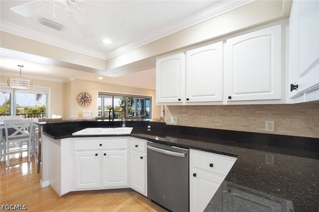 3 Bed Waterfront Home for Sale in Buttonwood Key, FL — photo 12