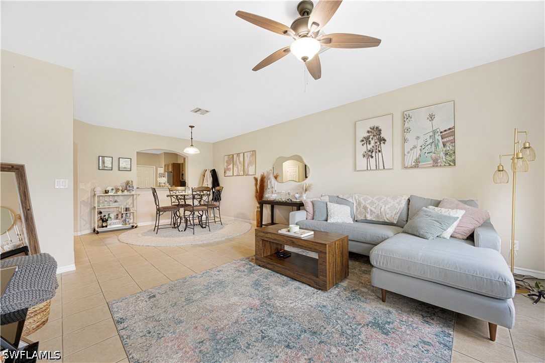 3 Bed Townhouse for Sale in Colonnade At Forum, FL, $289,000 — photo 12
