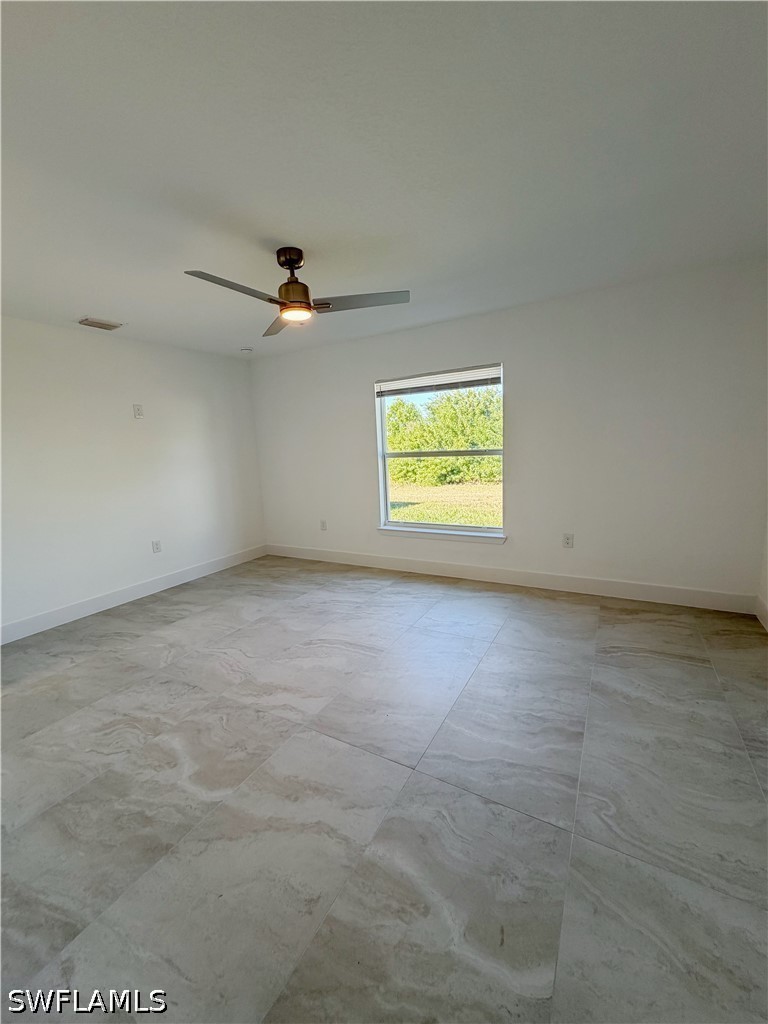 3 Bed SingleFamilyResidence for Sale in Southwood, photo 12