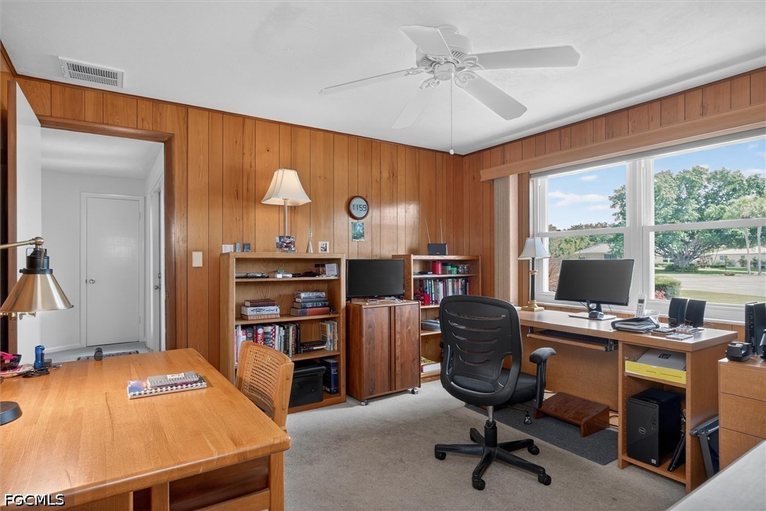 4 Bed SingleFamilyResidence for Sale in Tanglewood, FL — photo 12