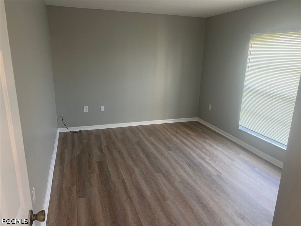 4 Bed SingleFamilyResidence for Sale in Lehigh Acres, FL — photo 12