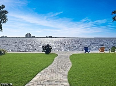 2 Bed Waterfront Home for Sale in Palms At Waters Edge, photo 12