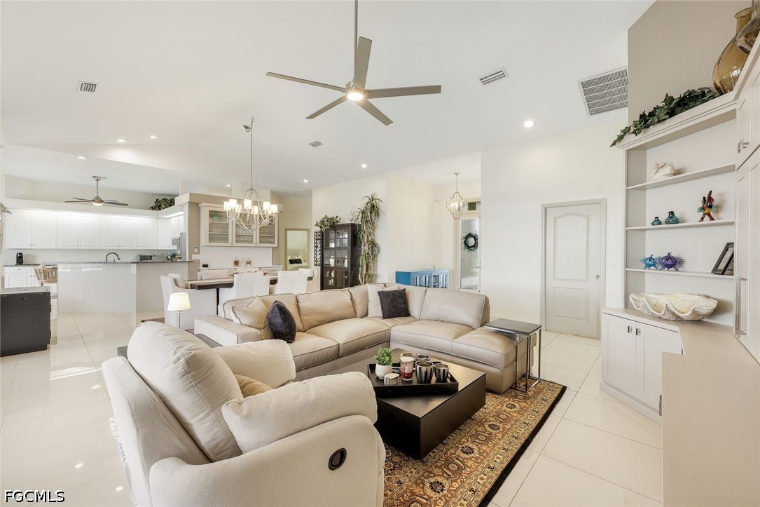 3 Bed Pool Home for Sale in Cape Coral, photo 12