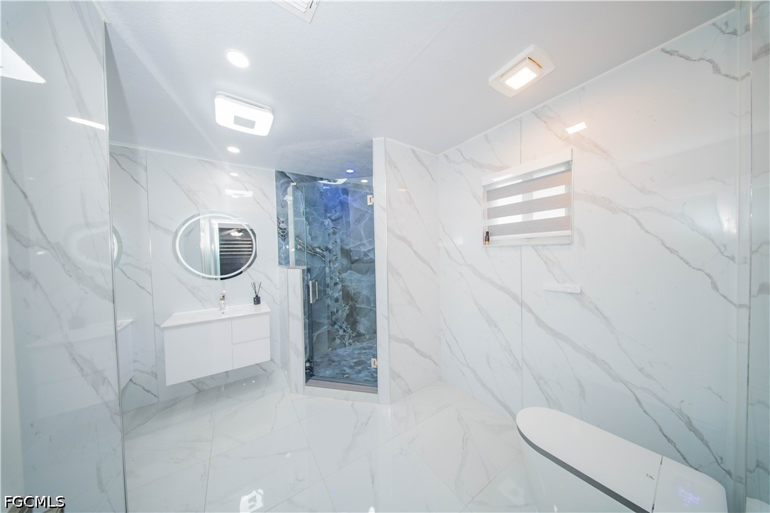 3 Bed Pool Home for Sale in Cape Coral, photo 12