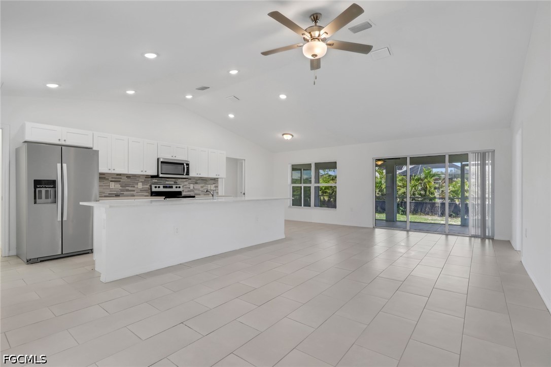 4 Bed SingleFamilyResidence for Sale in Cape Coral, FL — photo 12
