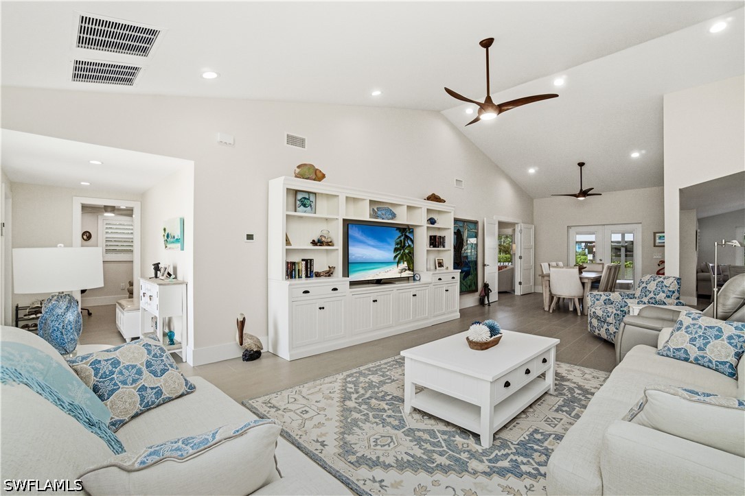 3 Bed Pool Home for Sale in Imperial Shores, photo 12