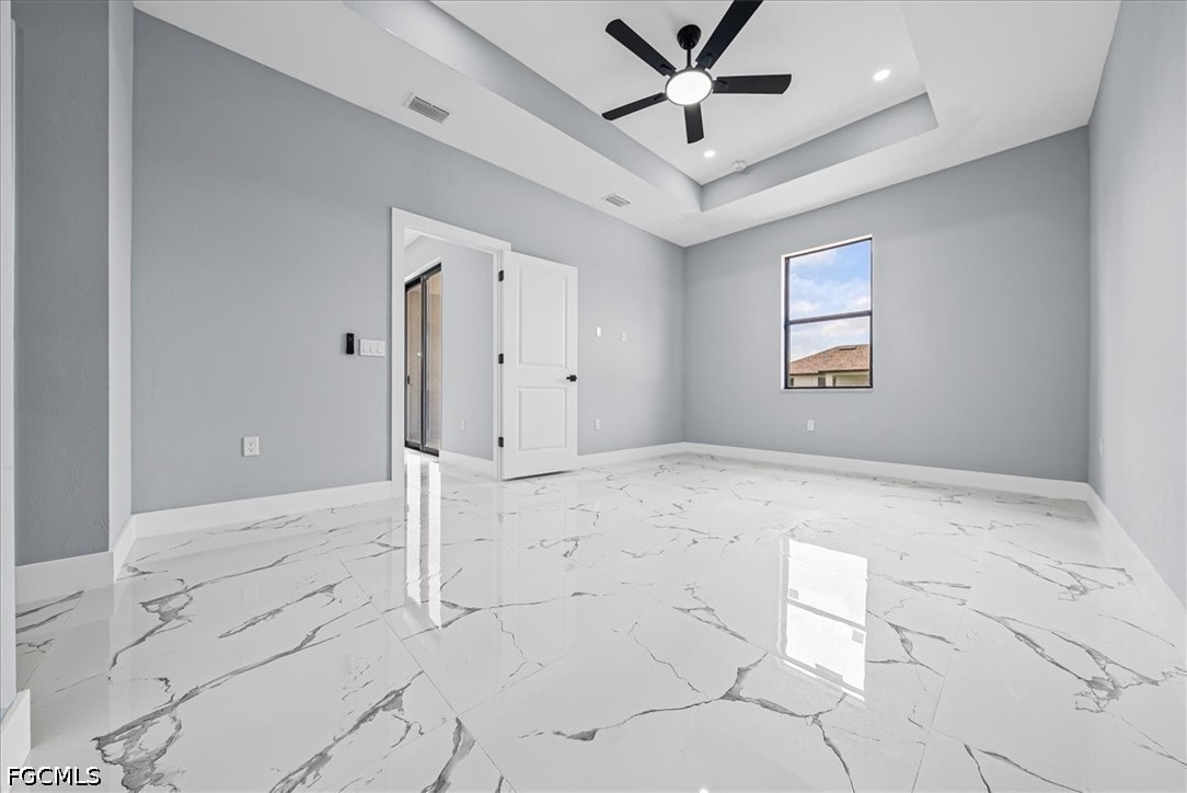 4 Bed SingleFamilyResidence for Sale in Lehigh Acres, photo 12