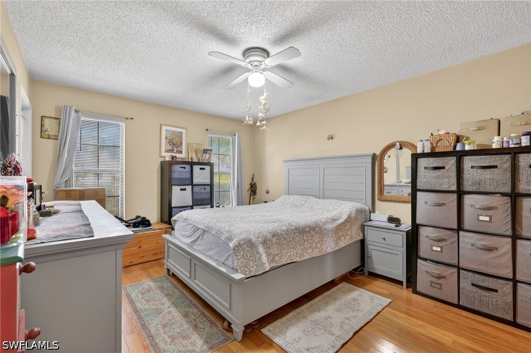 2 Bed Condominium for Sale in Naples, photo 12