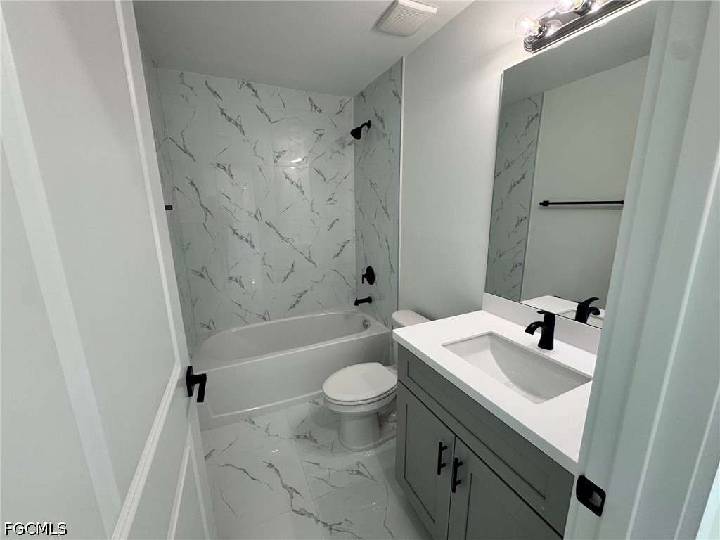 4 Bed SingleFamilyResidence for Sale in Lehigh Acres, FL — photo 12