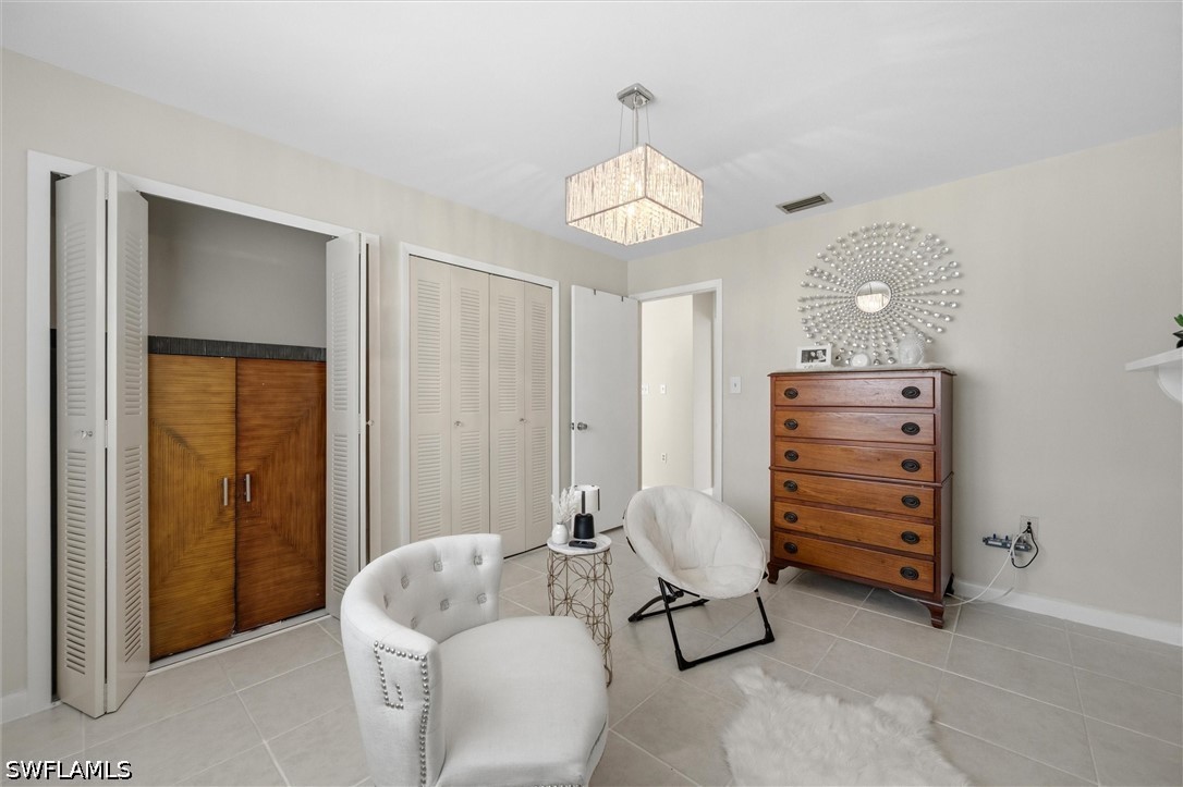 3 Bed SingleFamilyResidence for Sale in Naples, photo 12