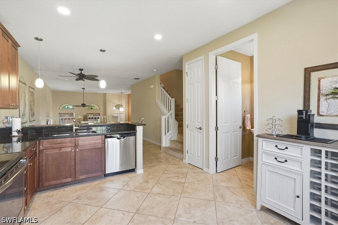 2 Bed Pool Home for Sale in Ole, photo 12
