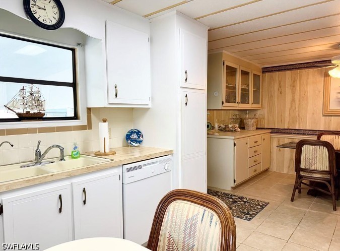 2 Bed ManufacturedHome for Sale in Naples, FL, $119,000 — photo 12
