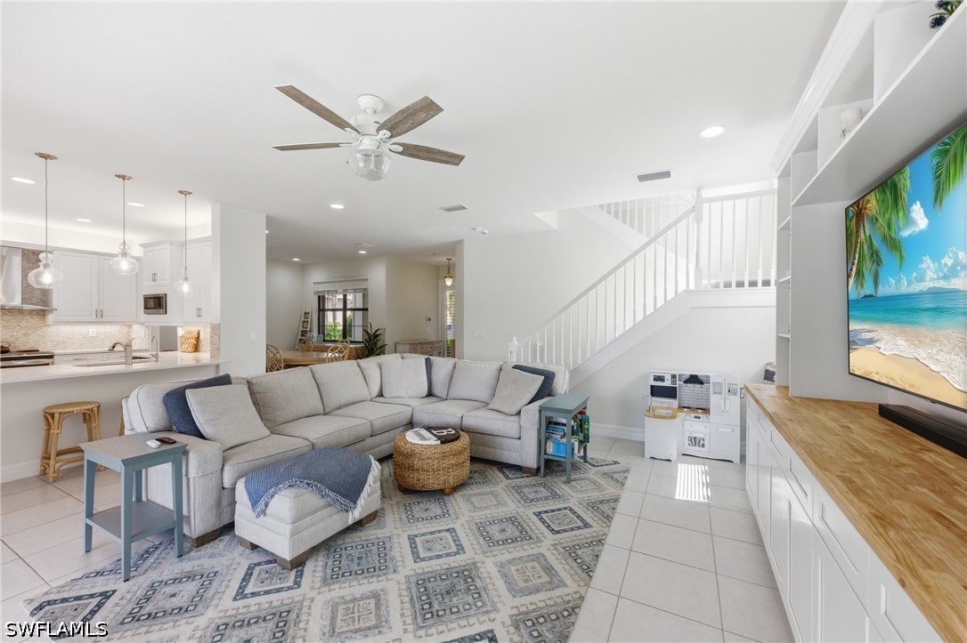 4 Bed Pool Home for Sale in Marina Bay, photo 12