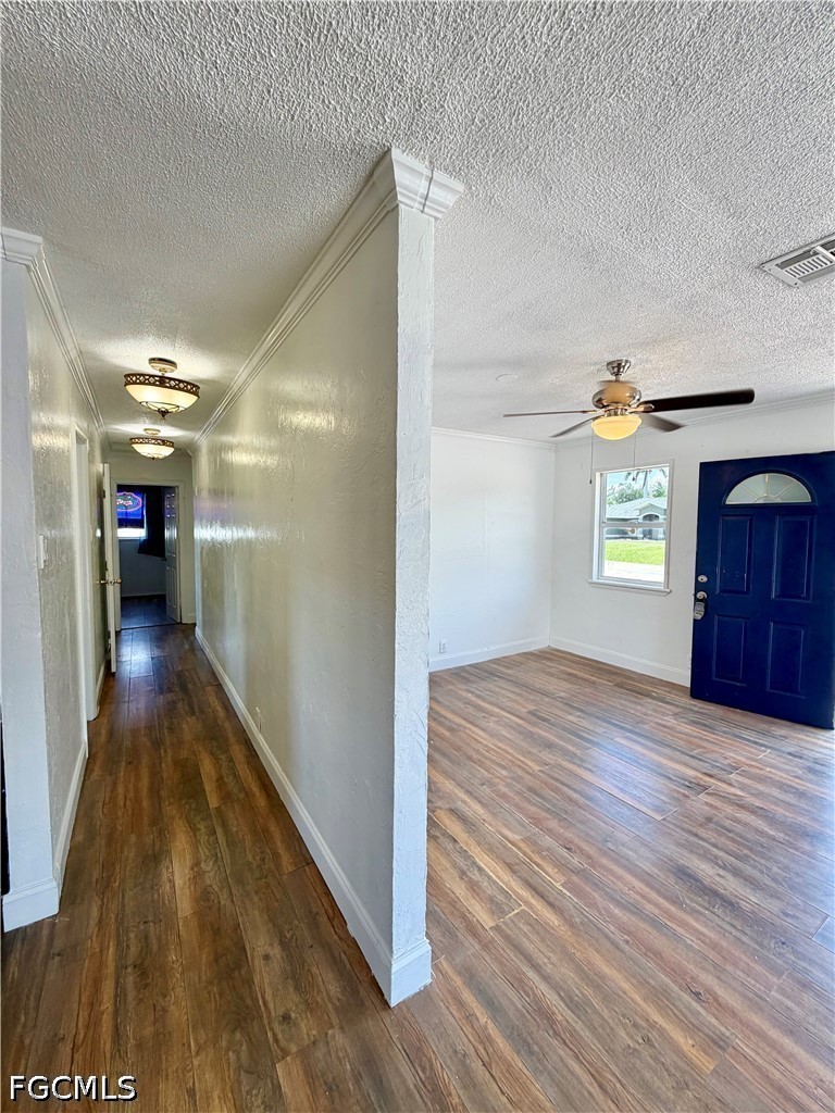 3 Bed SingleFamilyResidence for Sale in San Carlos Park, photo 12