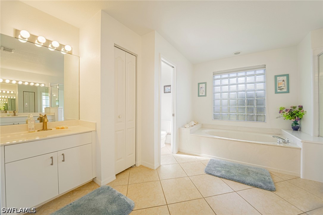 3 Bed Pool Home for Sale in Briarwood, photo 12