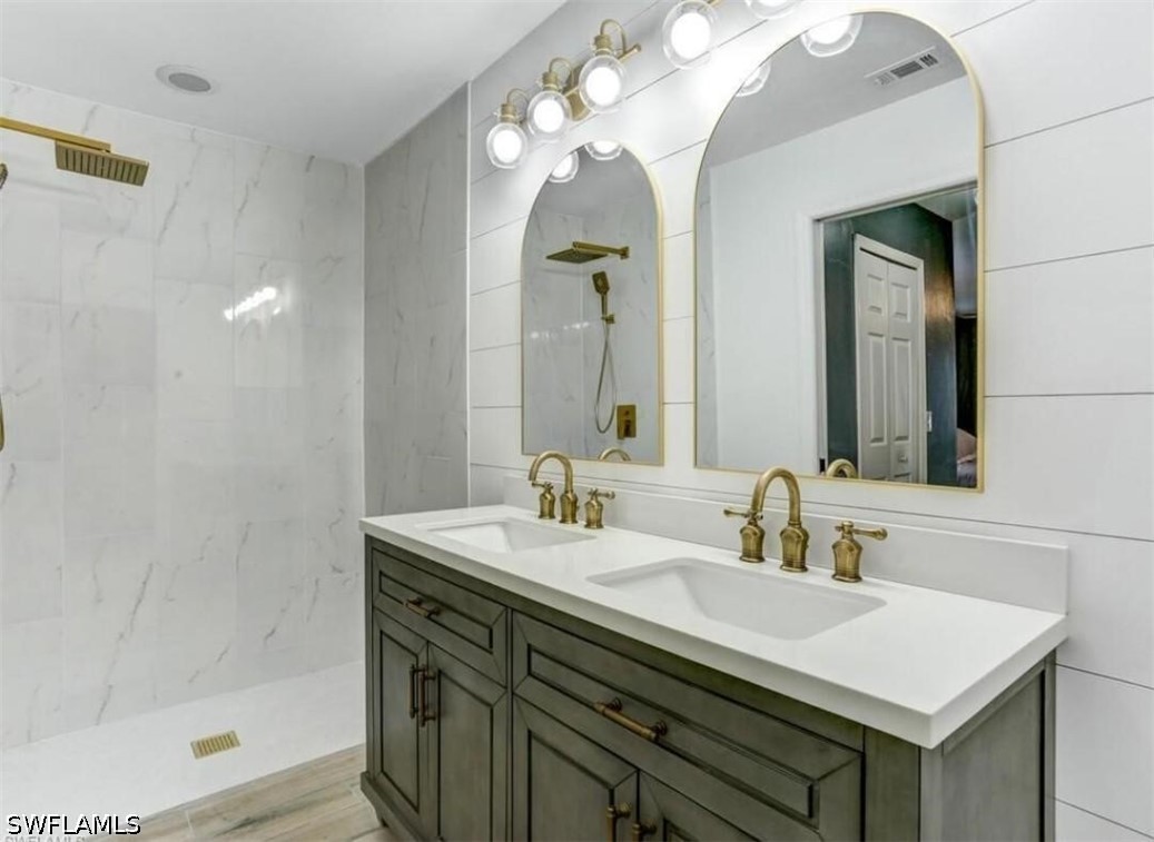 3 Bed SingleFamilyResidence for Sale in Caloosa Trace, photo 12