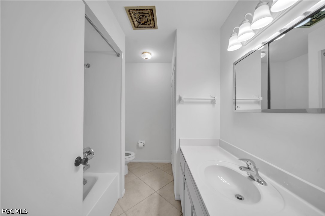2 Bed Condominium for Sale in Greenwood Condo, photo 12