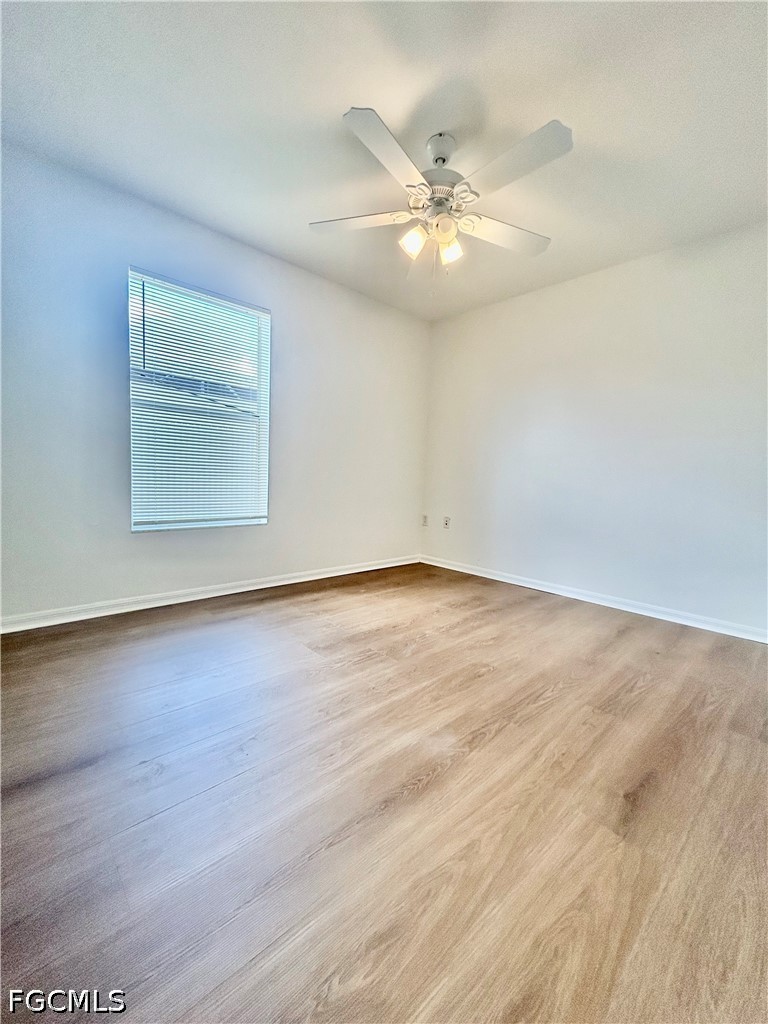 3 Bed Duplex for Sale in Cape Coral, photo 12