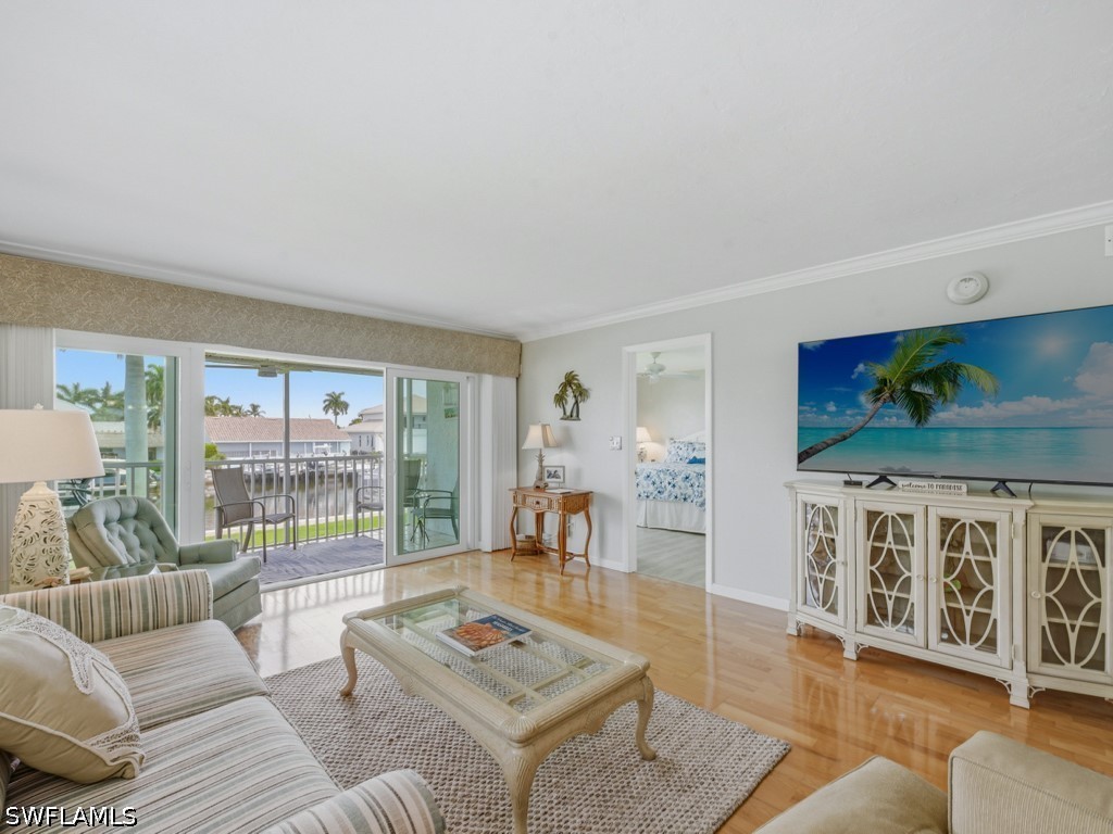 2 Bed Waterfront Home for Sale in Marco Island, photo 12
