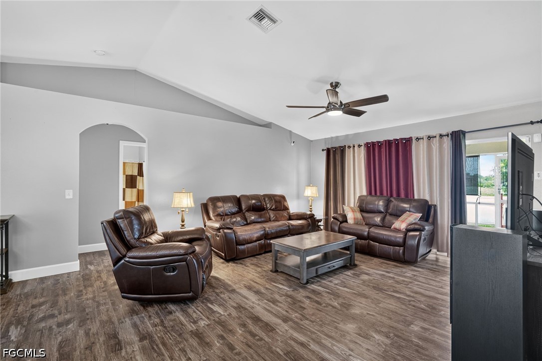 3 Bed Waterfront Home for Sale in Lehigh Acres, photo 12