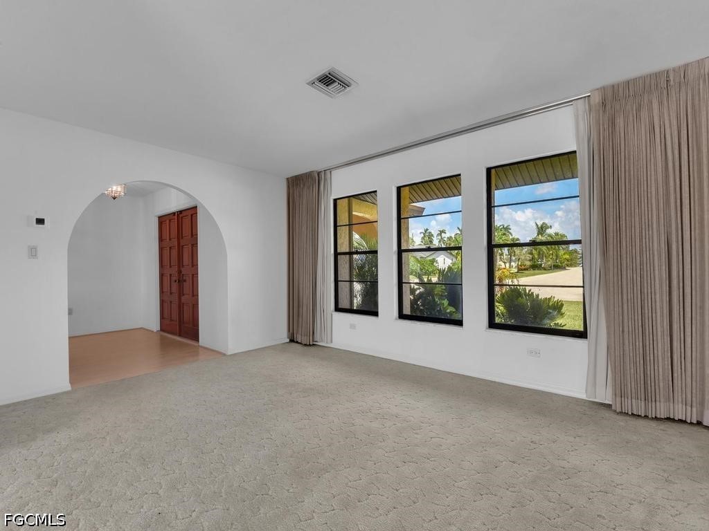 3 Bed Pool Home for Sale in Las Palmas, photo 12