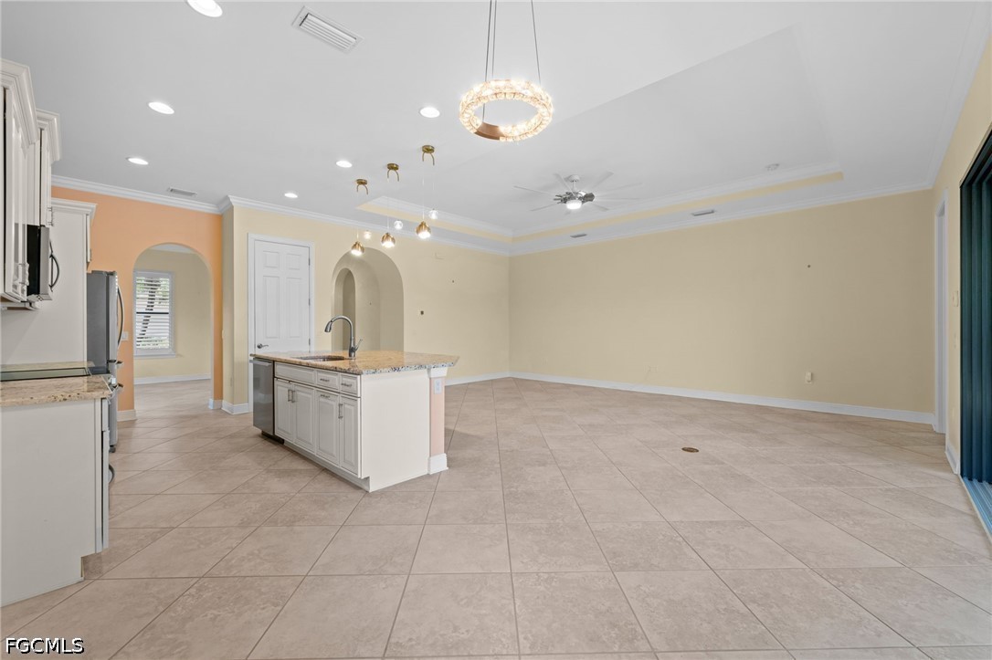 3 Bed Pool Home for Sale in Hampton Park, photo 12
