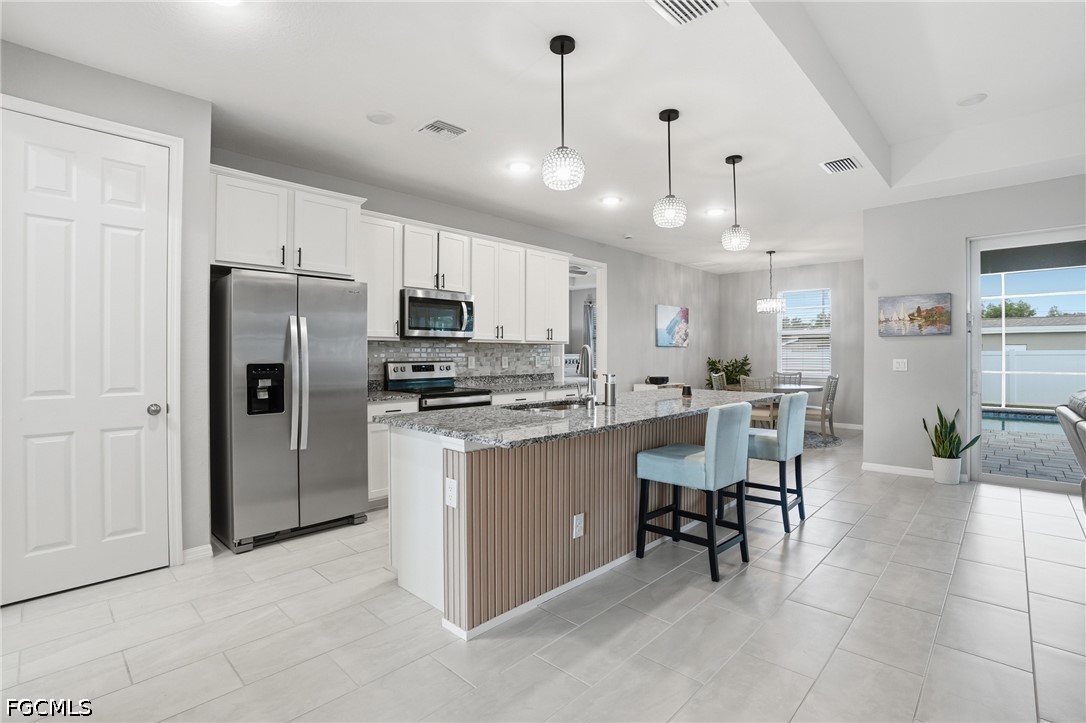 3 Bed Pool Home for Sale in Cape Coral, photo 12
