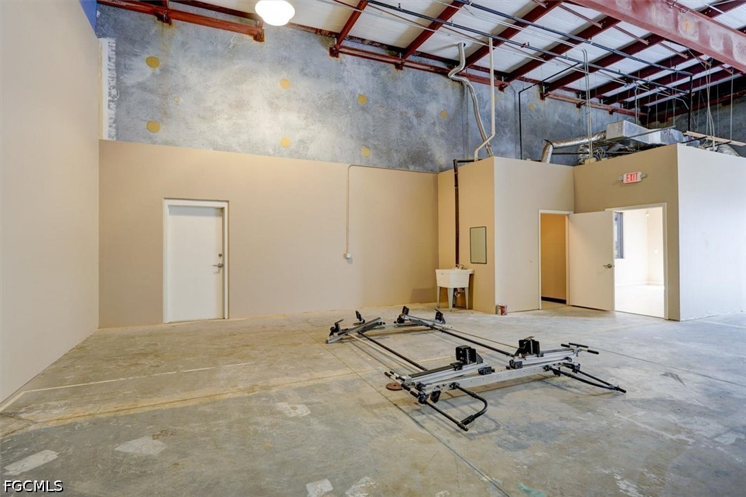 Warehouse for Sale in Fort Myers, FL — photo 12