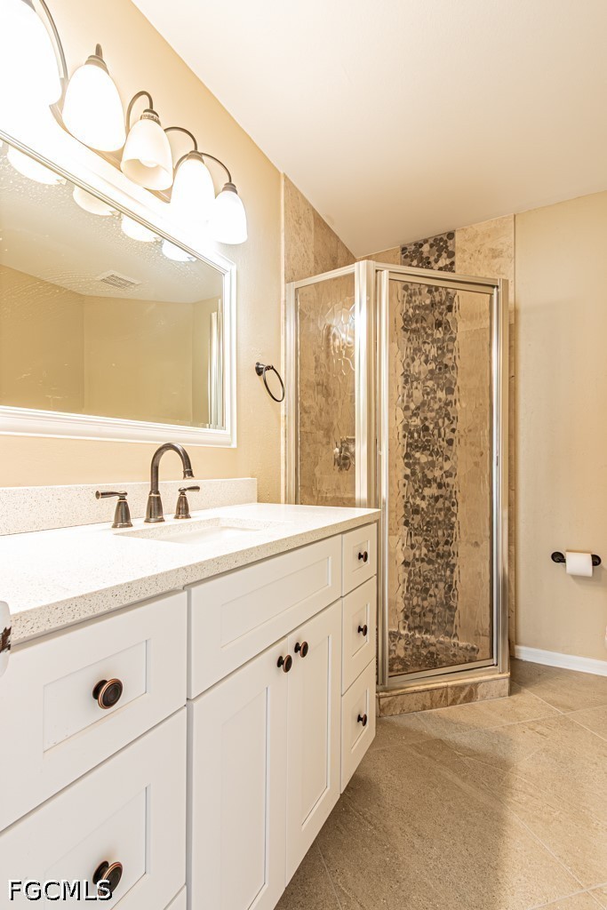 3 Bed Condominium for Sale in Fort Myers, photo 12