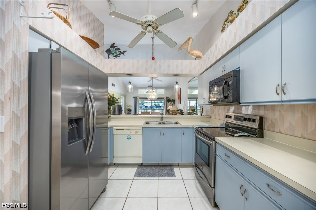 2 Bed Condominium for Sale in Verandas, FL, $208,500 — photo 12