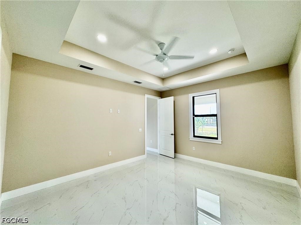 4 Bed SingleFamilyResidence for Sale in Cape Coral, photo 12