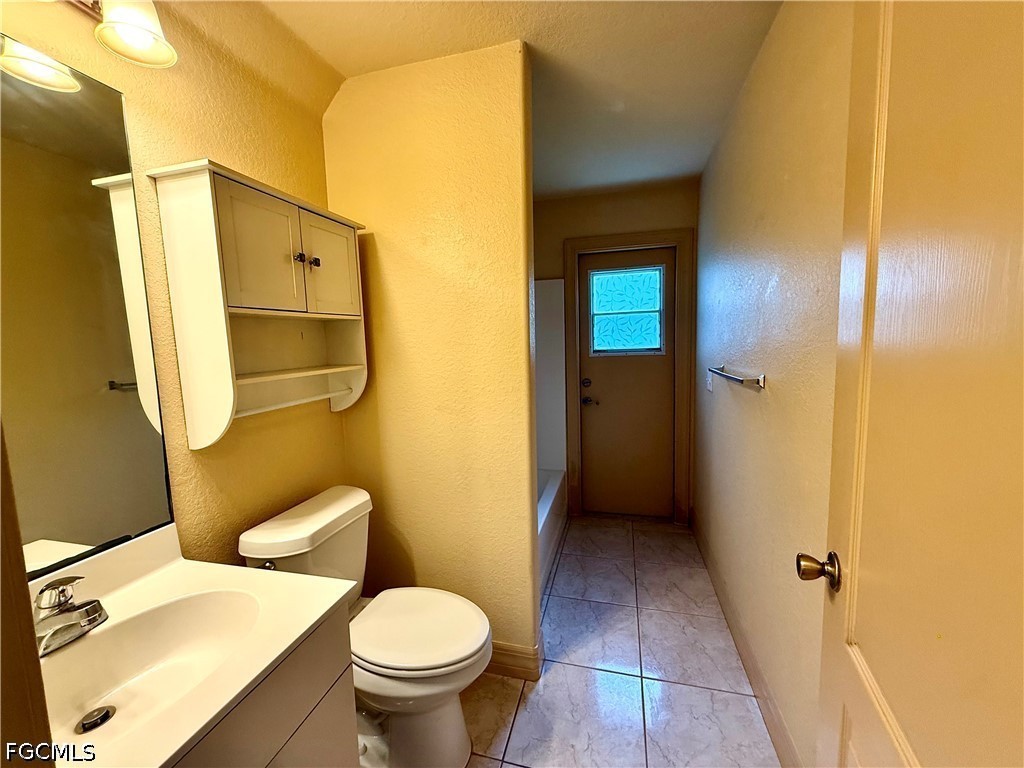 3 Bed SingleFamilyResidence for Sale in Cape Coral, FL — photo 12