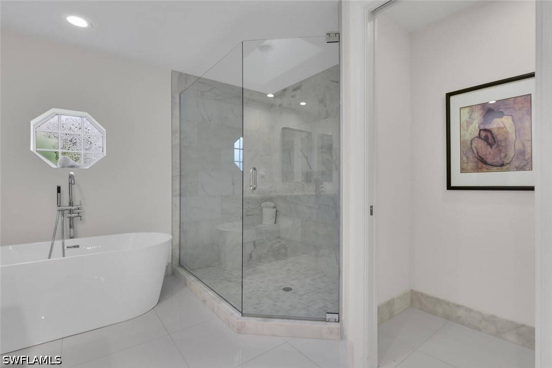 3 Bed Attached for Sale in Somerset At Windstar, photo 12