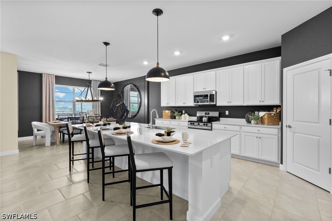 3 Bed SingleFamilyResidence for Sale in Bayshore Ranch, photo 12