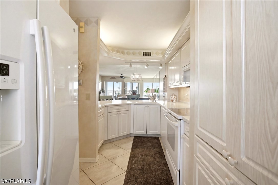 2 Bed Pool Home for Sale in Marco Island, photo 12