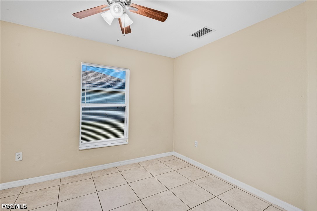4 Bed SingleFamilyResidence for Sale in Cape Coral, photo 12