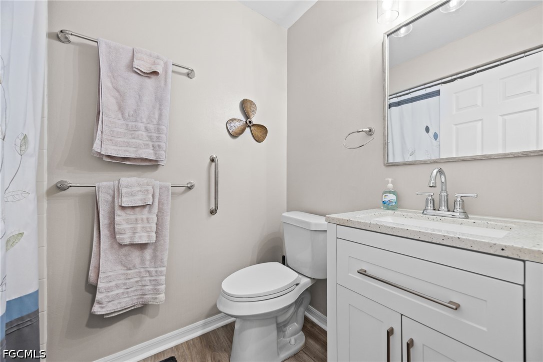 2 Bed SingleFamilyResidence for Sale in North Fort Myers, FL — photo 12