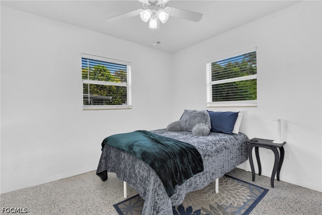 2 Bed SingleFamilyResidence for Sale in Mcgregor Groves, FL — photo 12
