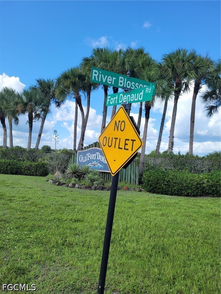 Residential for Sale in Old Fort Denaud, FL — photo 12