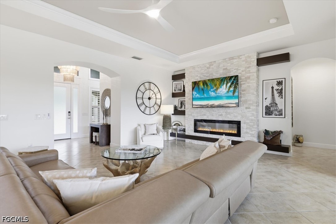 3 Bed Pool Home for Sale in Hampton Park, photo 12