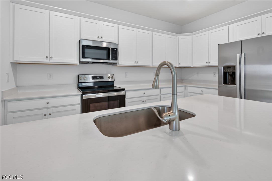 3 Bed SingleFamilyResidence for Sale in Ibis Landing, FL — photo 12