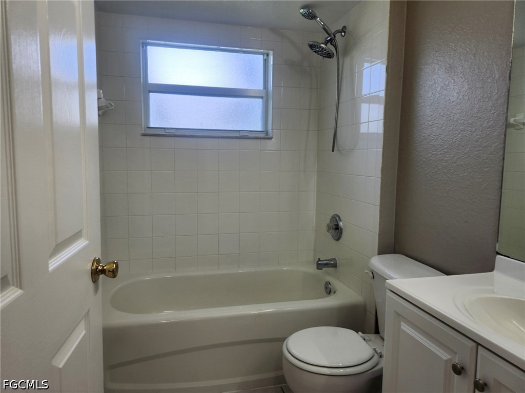 3 Bed Waterfront Home for Sale in Cape Coral, FL — photo 12