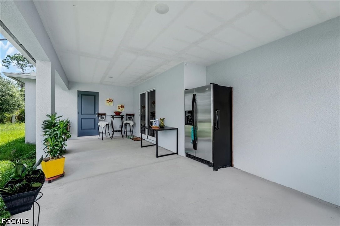 3 Bed SingleFamilyResidence for Sale in Port Labelle, FL — photo 12