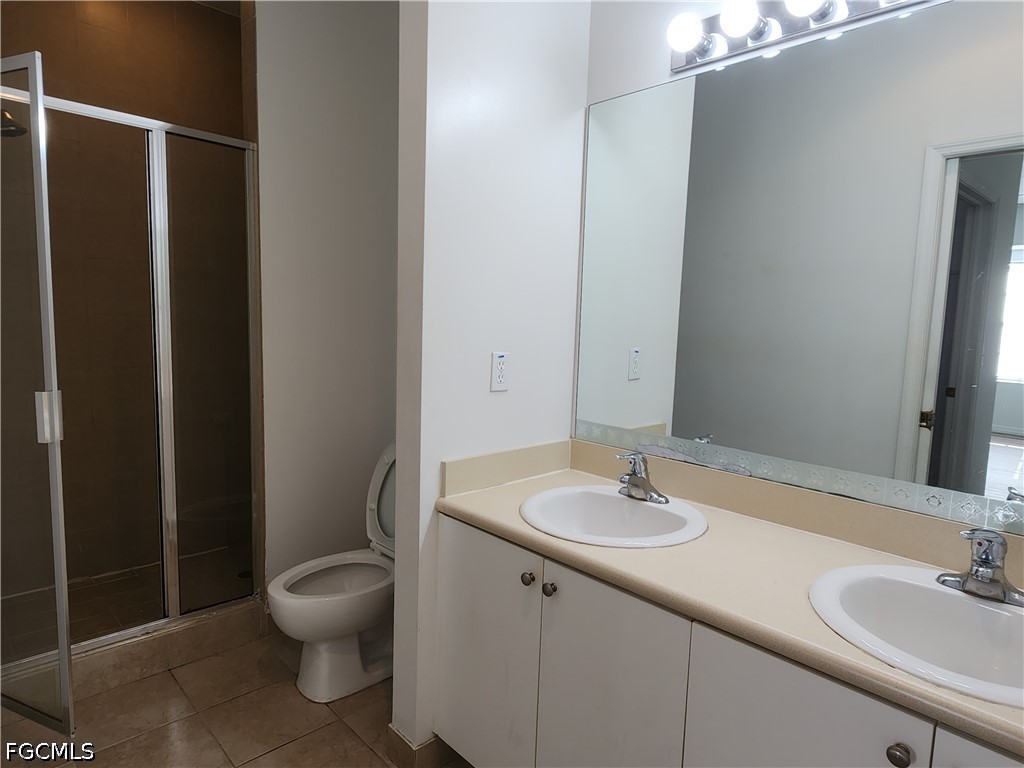 3 Bed Condominium for Sale in Fort Myers, photo 12