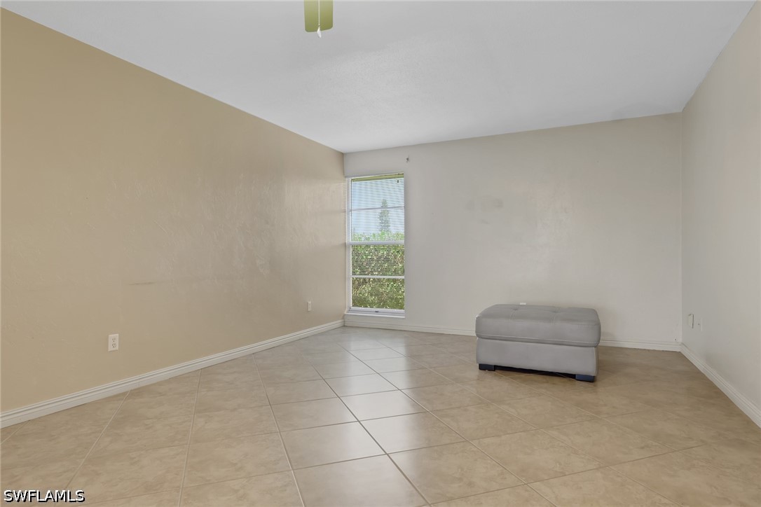 2 Bed Attached for Sale in Lakewood Villas, FL, $295,000 — photo 12