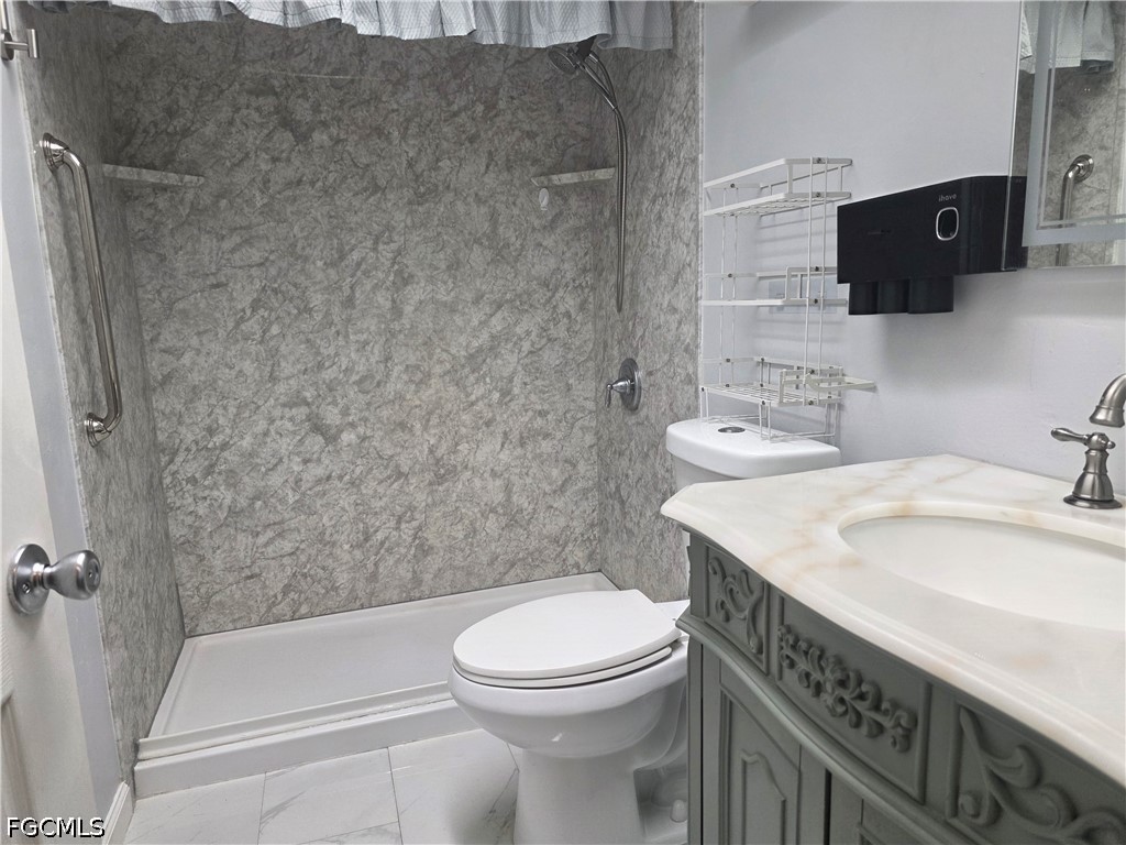 2 Bed Condominium for Sale in South Broadmoor, FL, $89,900 — photo 12