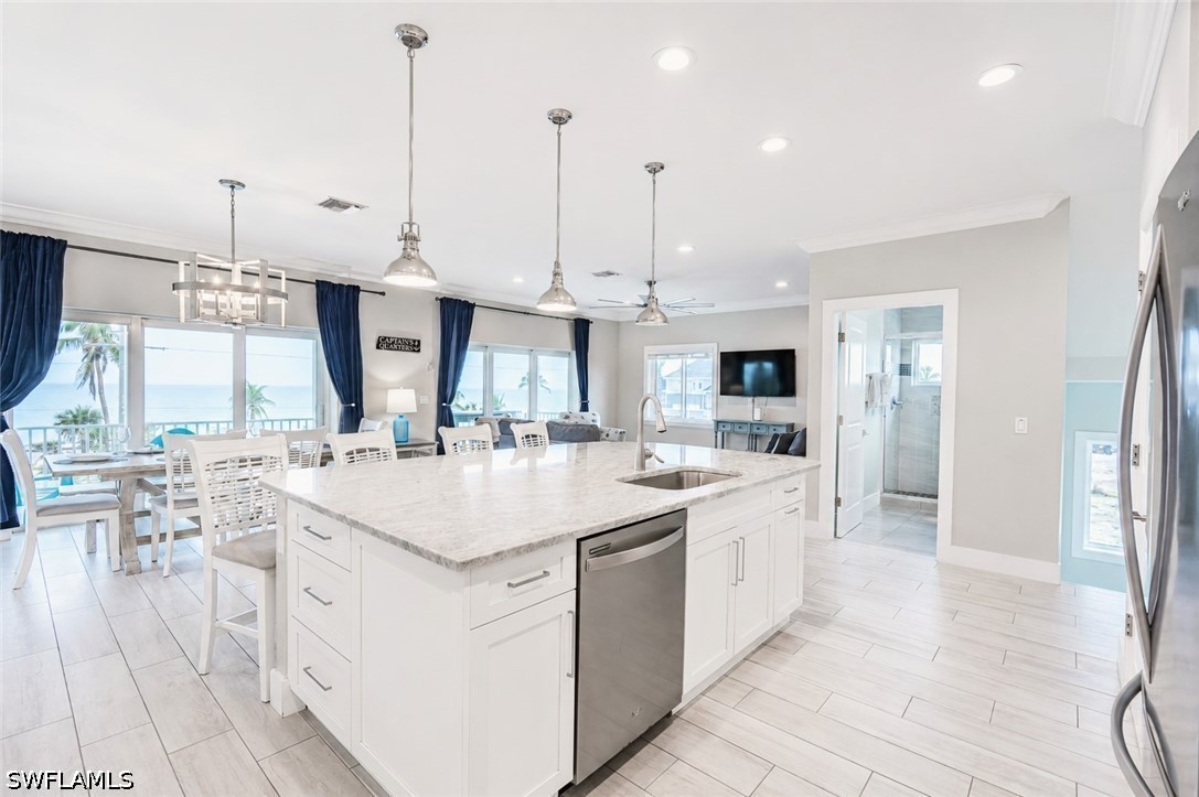 6 Bed Pool Home for Sale in Cases, FL, $2,799,000 — photo 12