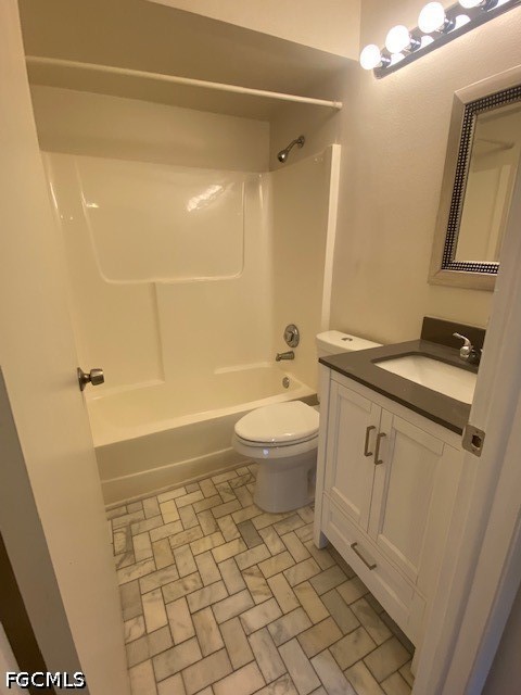 2 Bed Townhouse for Sale in Cypress Lake Estates, FL, $1,650 — photo 12